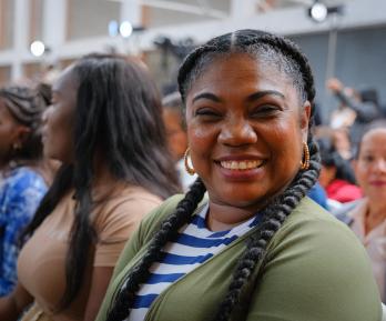 2.300 madres comunitarias ya son trabajadoras públicas del ICBF: un primer paso hacia la formalización