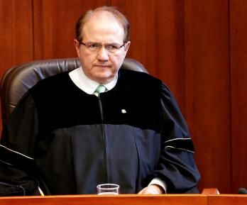 Condenan a exmagistrado Leonidas Bustos a 10 años por el caso de corrupción, el Cartel de la Toga