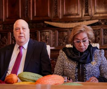 Embajador Daniel García-Peña desmiente a Luis Carlos Vélez.