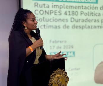 Gobierno lanzó Conpes para víctimas de desplazamiento forzado.wepb