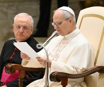 Papa León XIV pidie oraciones por víctimas de inundaciones.