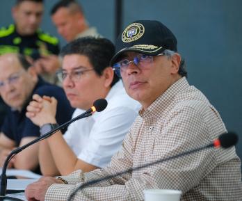 Presidente Petro denuncia un plan para asesinarlo.