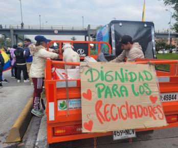 Recicladores en Bogotá. / Foto: Radio Nacional.