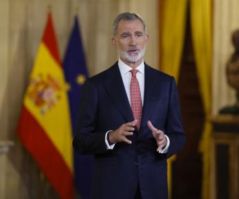 Rey de España reconoce "abusos" en la Conquista de América