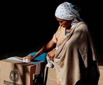 ¿Cómo votar en los tarjetones de Circunscripciones Especiales?