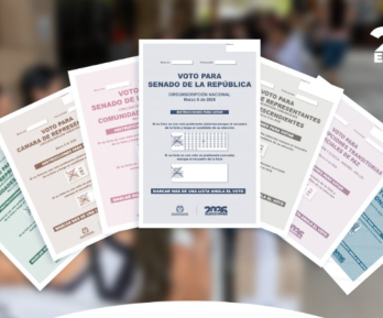 Fotografía de reverso de tarjetones electorales de la Registraduría Nacional