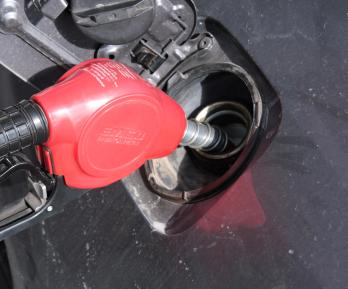 Gobierno propone calcular ACPM con referencias internacionales.