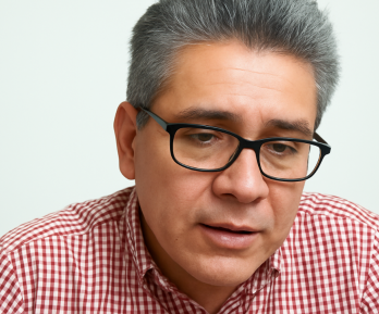 JEP lleva a juicio al exjefe de inteligencia militar por falsos positivos.