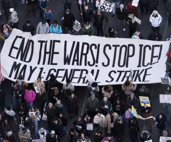 Marcha más grande en la historia de Estados Unidos contra Trump.