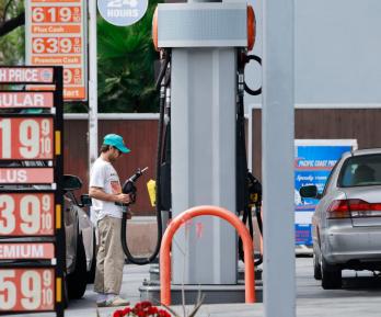 Aumento del precio de la gasolina en EE.UU. / Foto: AFP.