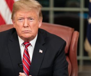 "Vamos a golpearlos muy duro": Trump anuncia ofensiva