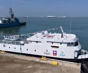 Zarpó el Buque Hospital Benkos Biohó hacia el Pacífico.