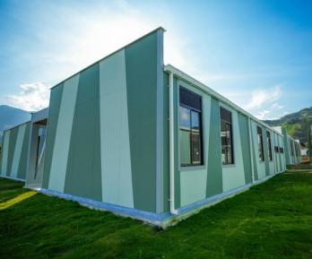 Colegio-universidad de El Tarra, inaugurado hace cuatro meses, permanece cerrado por falta de servicios