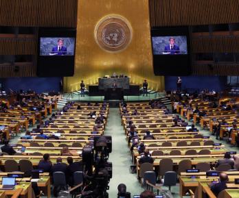 Estados Unidos veta a un estudiante iraní de 14 años en la ONU.
