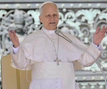 Papa León XIV pide una distribución justa de la riqueza