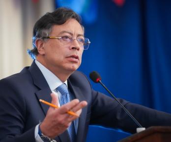 Petro se refiere a los crisis de energía en Ecuador propone una confederación grancolombiana 