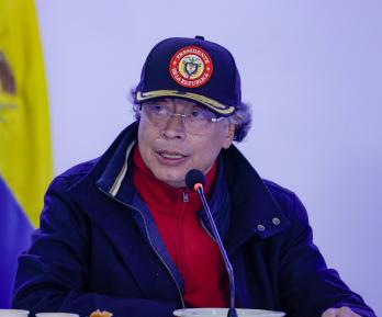 Petro ordena desbloquear carreteras en paro del impuesto predial.