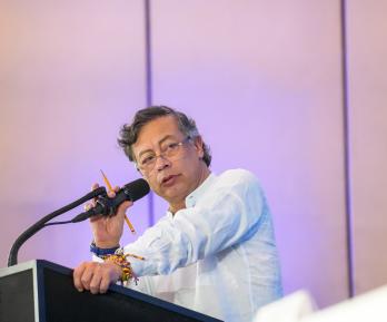 Presidente Petro se declara escéptico de las cumbres climáticas