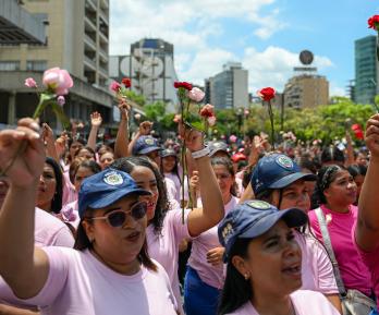 Racismo contra Delcy Rodríguez: protestas y firmas
