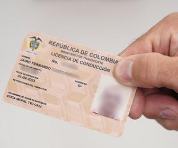 Colombia cambia las reglas en el acceso a la licencia de conducción: así funcionará el nuevo sistema