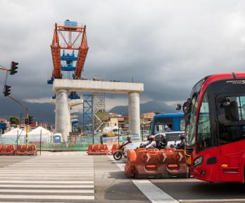 Trabajadores de la primera línea del Metro de Bogotá protestaron tras incumplimiento de pagos