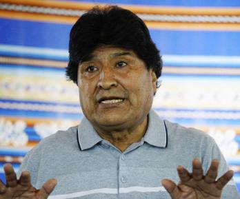 Evo Morales propone elecciones en 90 días en Bolivia en medio de convulsas protestas
