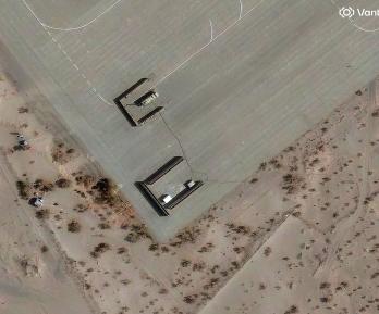 Imágenes satelitales revelan que Irán destruyó cientos de activos militares de EE.UU. en el Golfo, mucho más de lo que Washington admite