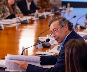 “Nadie debe vender su voto, ni Colombia está en venta”: presidente Petro rechaza injerencia de Ecuador en las elecciones presidenciales