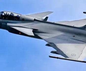 Canadá sigue los pasos de Colombia y elige aviones suecos de Saab sobre la ofensiva de Boeing