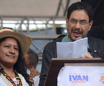 Iván Cepeda calificó de racistas palabras de Uribe