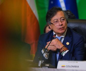 Pdte. Petro se ofrece a mediar en la crisis de Bolivia