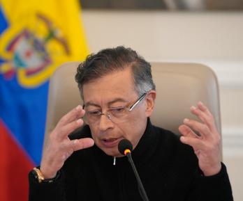 "Presento las bases comprobadas del posible fraude": presidente Petro revela nuevas denuncias sobre el software electoral
