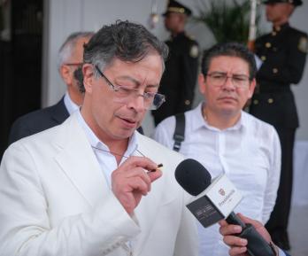 Elecciones presidenciales: Petro alertó sobre fallas en software