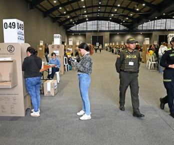 Ley seca en Bogotá en la segunda vuelta. / Foto: AFP.