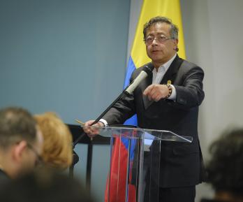 "El pueblo sabe lo que pasaría si un fascista defensor del paramilitarismo llega al poder", Petro