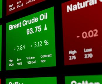 Agresiones de Israel en Líbano disparan el precio del petróleo ante una posible ruptura de las negociaciones entre Irán y EE. UU.