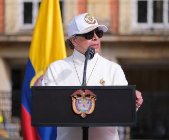 Testigos digitales: presidente Petro pide fortalecer la vigilancia ante presuntas irregularidades en formularios E-14