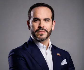 Abelardo De La Espriella asume la Presidencia de Colombia este 7 de agosto