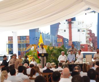 Firmado el decreto de modernización portuaria qué cambia para los puertos de Colombia