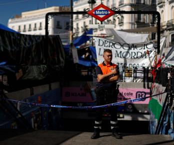 Vivienda en España la acampada de Sol cumple tres semanas