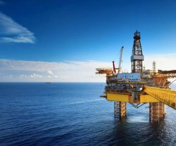 Gobierno propone agilizar licencias ambientales y consultas previas para destrabar grandes proyectos de inversión