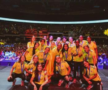 El-futbol-femenino-en-Colombia-brilla-con-luz-propia.jpg