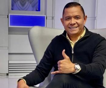 Ivan-Rene-Valenciano-avion-emergencia.jpg