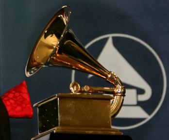 Premio-Grammy-2022.jpg