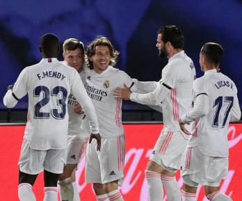 Real_victoria_clasico.jpg