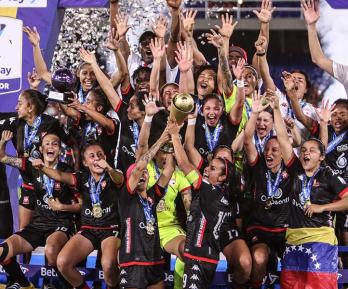 Santa-Fe-campeon-liga-femenina-2023.jpg