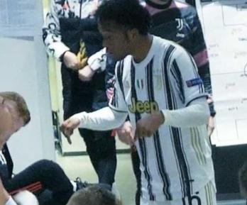 dicusion-cuadrado-y-ronaldo.jpg