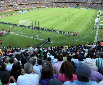 hinchas-atanasio.jpg