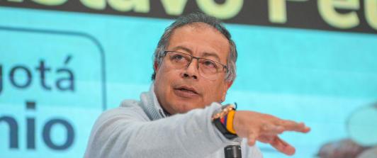 “Divisas por turismo empataron con las divisas por exportación de carbón”: Petro