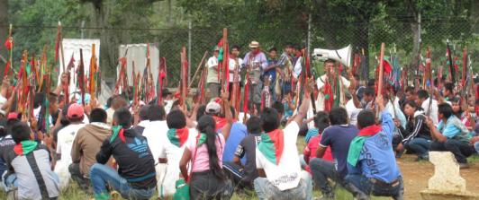 comunidades indígenas en asamblea